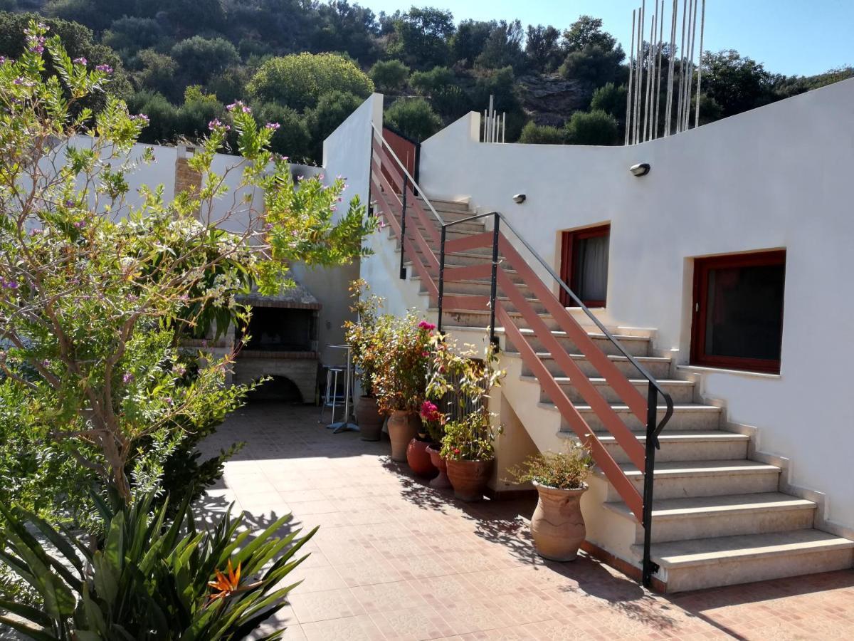 Villa Balcony, Cozy Villa With Amazing View Rodhiá Extérieur photo